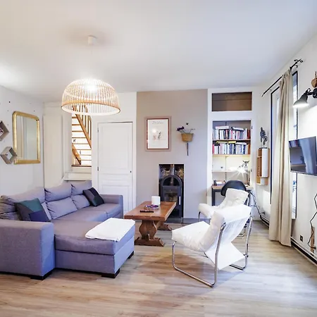 Appartement Le Cézanne - Jardin - Parking - Babyfoot - Centre-ville Troyes